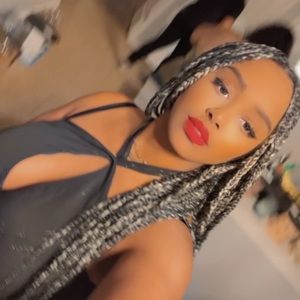 Meet your Posher, Katia